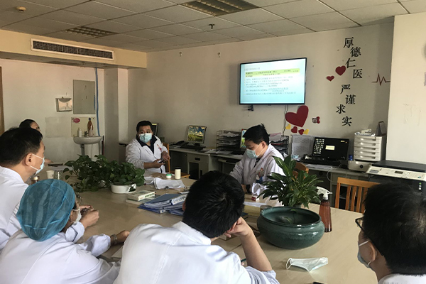临床药师走进病区开展抗菌药物合理使用讲座