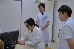 关爱职工健康 体检温暖人心