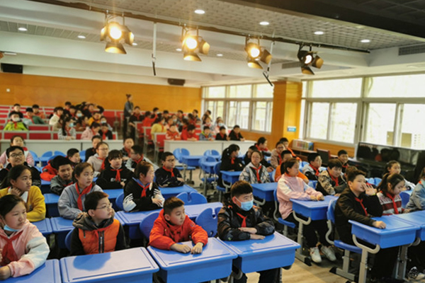 “药结童心,与你童行”——我院气研所药剂党支部走进西横街小学
